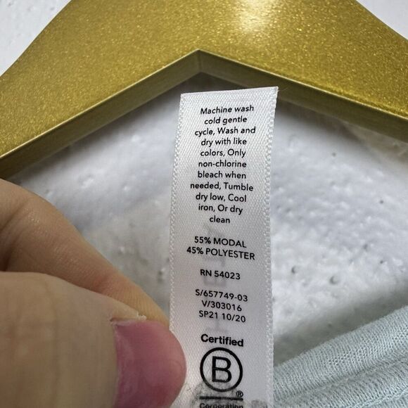 Athleta Release Tee Short Sleeve Knit Top Shirt Relaxed Fit Light Blue Size S - Picture 4 of 4